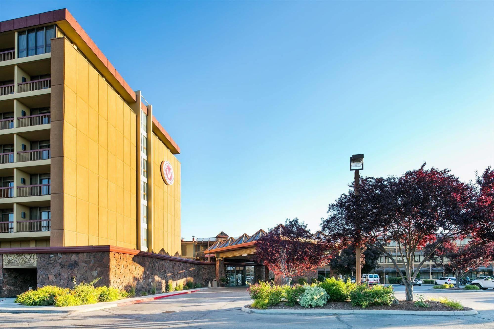 Red Lion Hotel Boise Downtowner Exterior photo